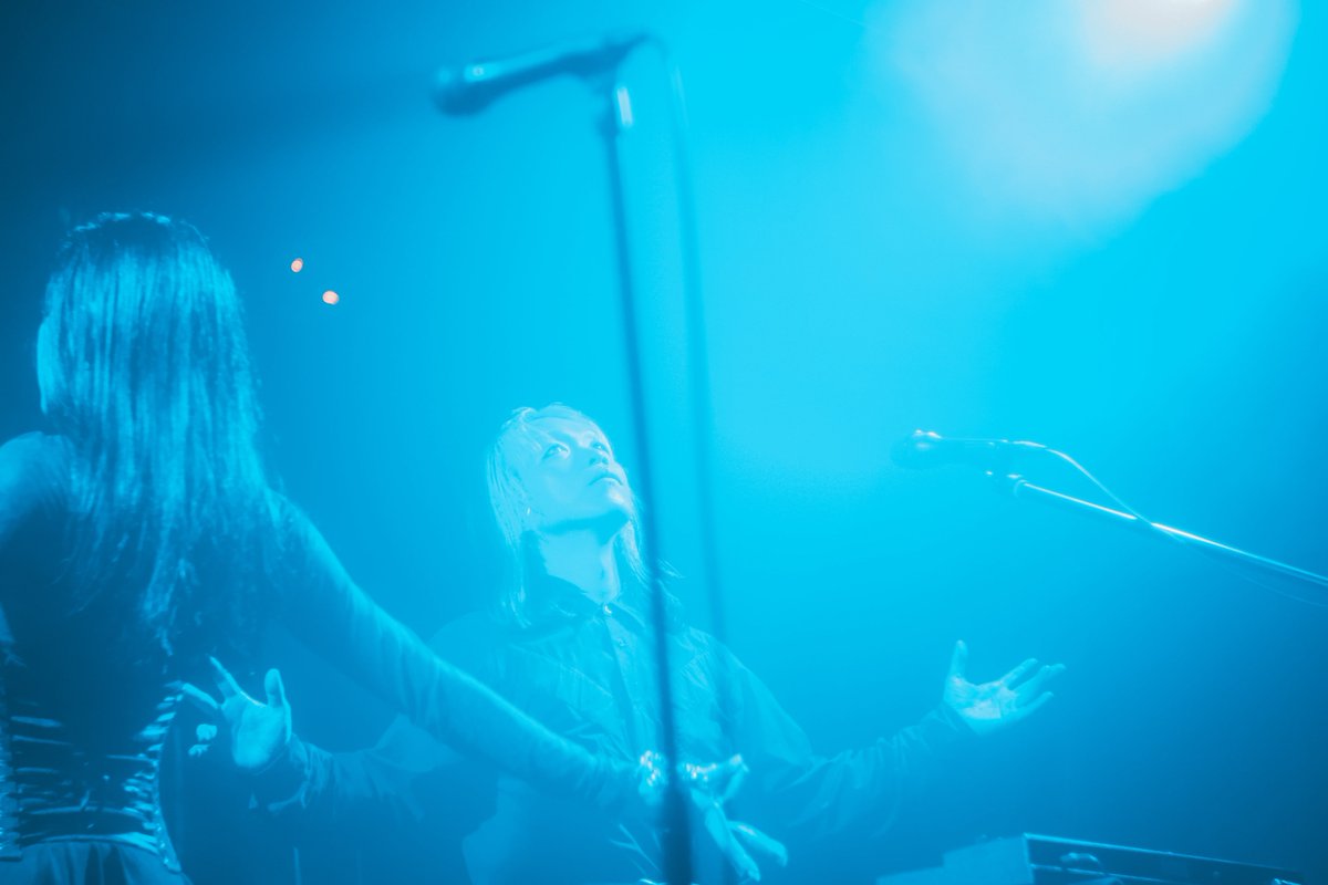 とじこめ tweet media