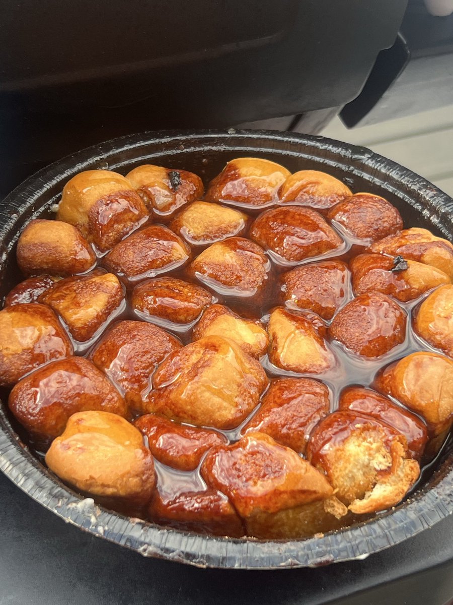 Lounge dawg(I am emotionally scarred) tweet media