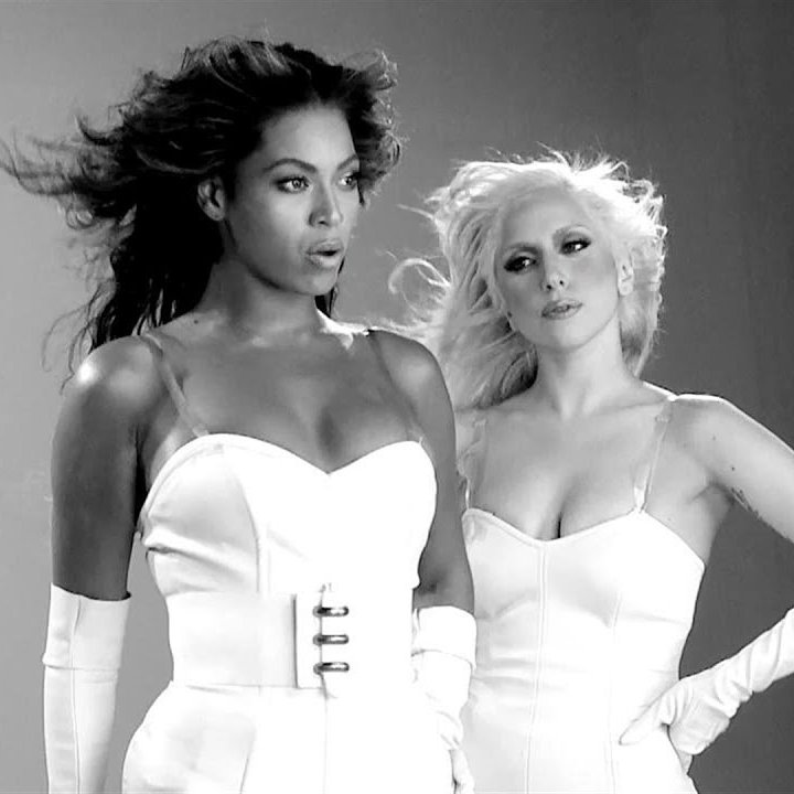 RDT Lady Gaga tweet media