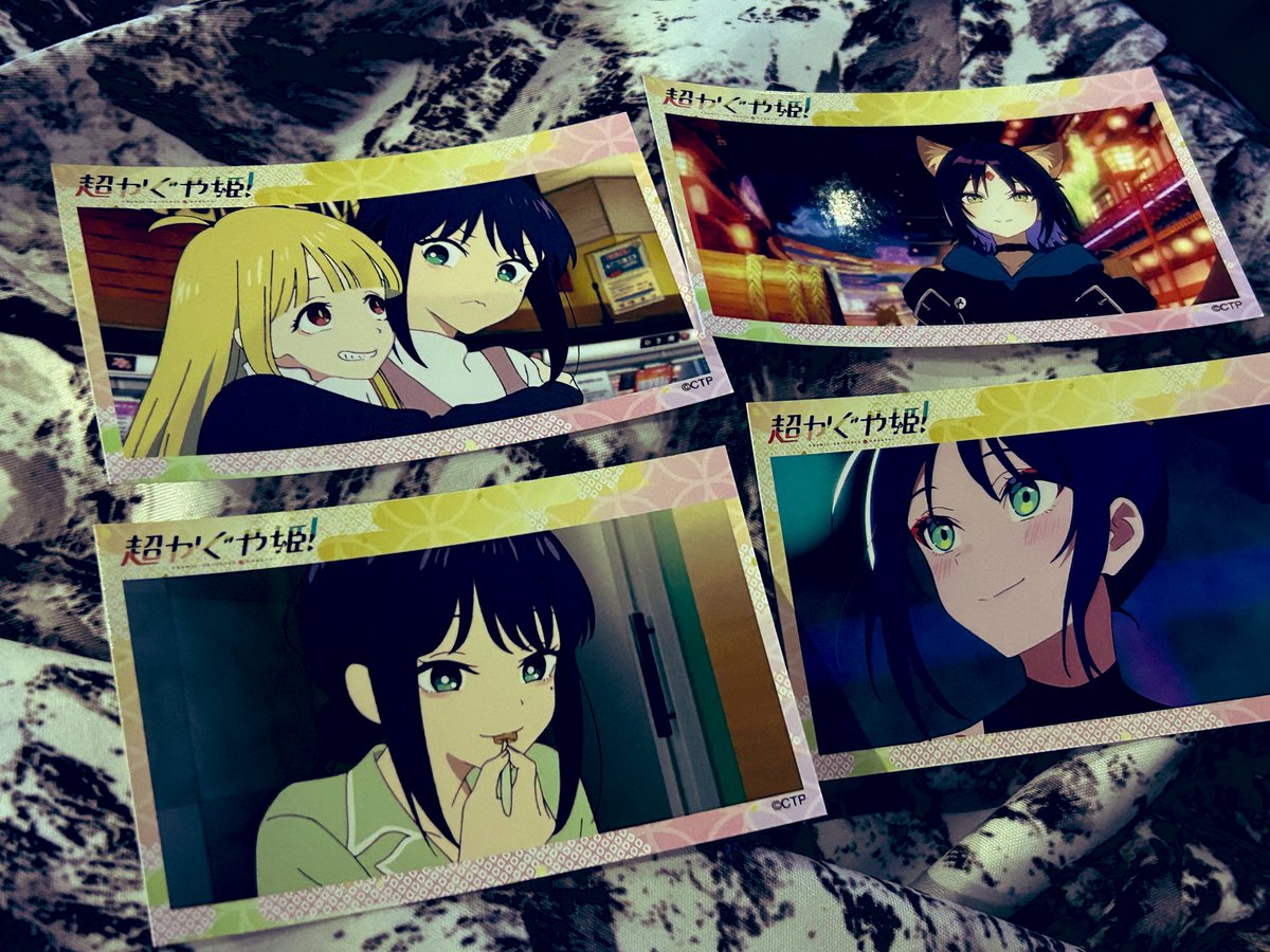 ao_koro's tweet photo. 生きてます。
超かぐや姫にどハマりしてます。
映画館で1回見たあとネトフリ契約してまた見て、今日映画館で2回目ｷﾒてきた！
物販再販で1人1個までのブロマイドあったから同行者と1個ずつ買ったら見事にいろは祭りだったというね！(1袋2枚入り)
ヤチヨ...どこにいるの... https://t.co/Y68x1x2Kwz