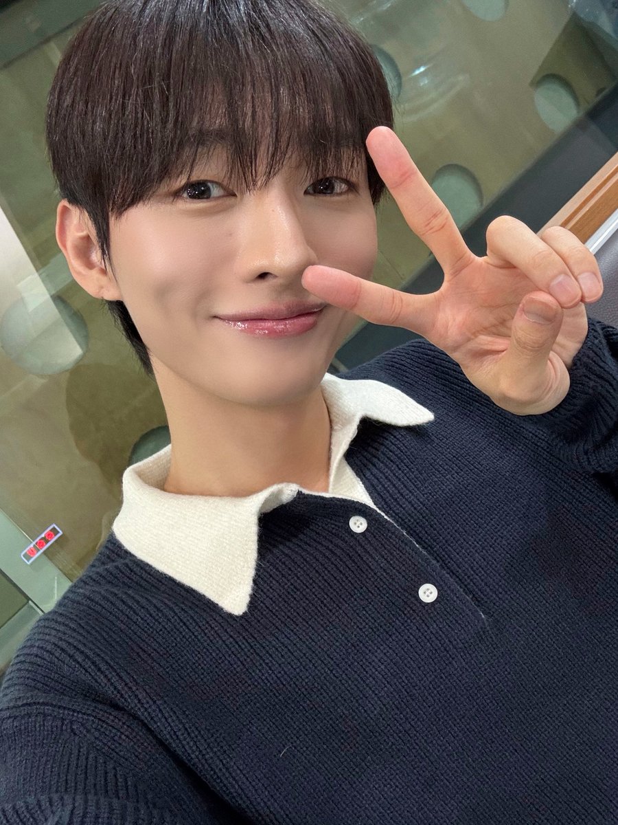 lsy5227's tweet photo. 𝗛𝗔𝗣𝗣𝗬 𝗝𝗜𝗦𝗨𝗡𝗚 𝗗𝗔𝗬
봄을닮은 내사랑 밥알대장 지성씌❣️🌸생일축하합니다~~!!🎉🎉🎂🩷🩵오늘의 주인공 사랑하는 지성이에게 사랑❤️기쁨❤️행복가득❤️예쁜 날이길🥰🌸모든날이 봄날의 햇살처럼 찬란하기를 바라🌸
⋆˚ 𝟮𝟬𝟮𝟲.𝟬𝟯.𝟬𝟴 𝜗𝜚˚⋆
#윤지성 #YOONJISUNG
#HBD #HAPPYJISUNGDAY https://t.co/1sUrKsR3Ug