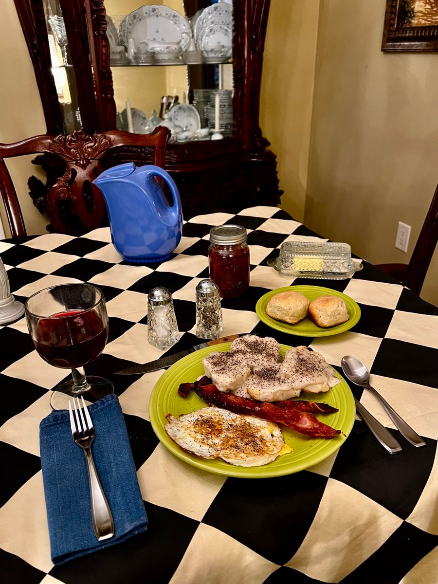 conway1104's tweet photo. It’s a wet stormy morning so I decided to fire up the stove to make sure it still worked. I made homemade biscuits gravy fried eggs and bacon along with some cherry jelly I made last spring. No hikes today. I hope everyone has a great Saturday. https://t.co/v5Qe33PM8r