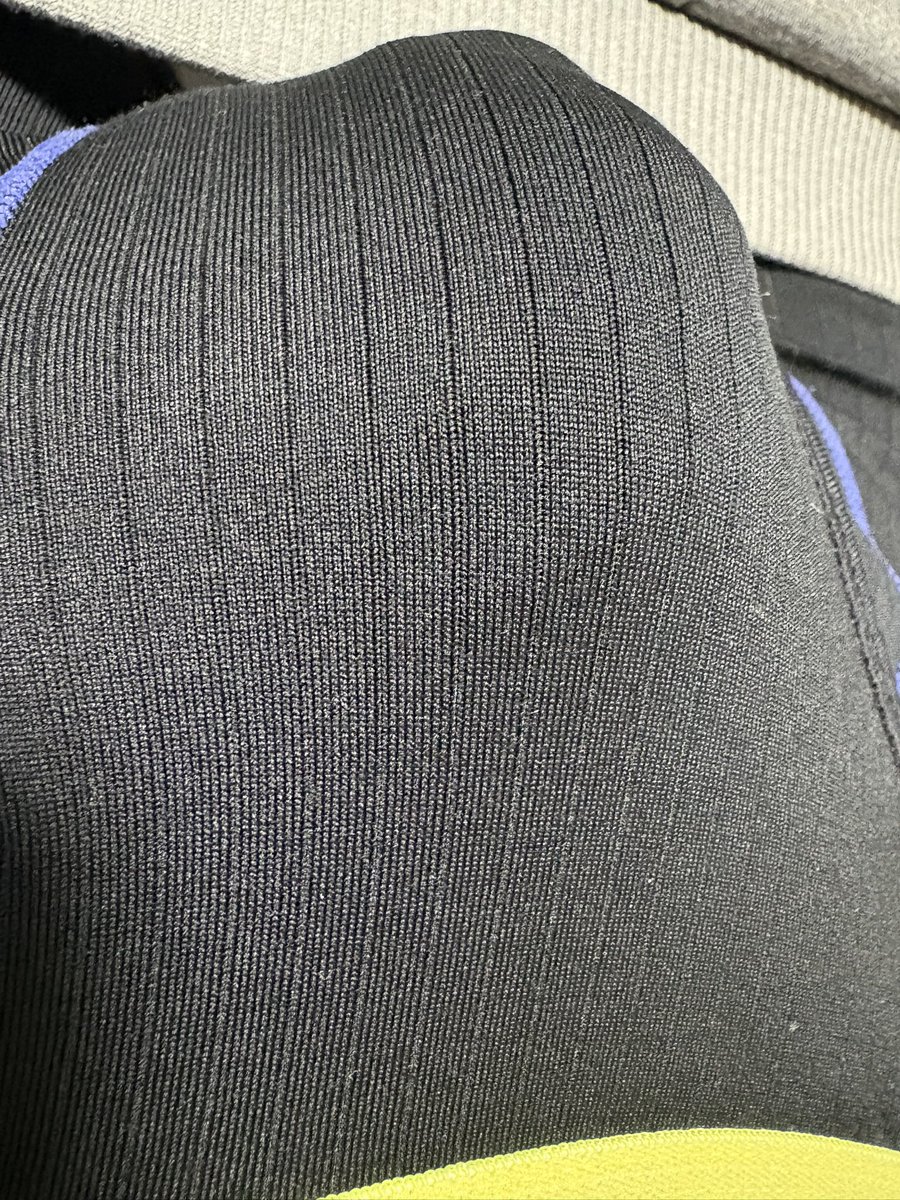 TEAVANAの新作のアールグレイハニーレモンムースティーラテさっぱりしてて美味しかった🍋

見た目も春っぽくてかわいかった🫖

#アールグレイハニーレモンムースティーラテ #ゲイ #大学生ゲイ #TEAVANA #スタバ #バイ #大学生バイ