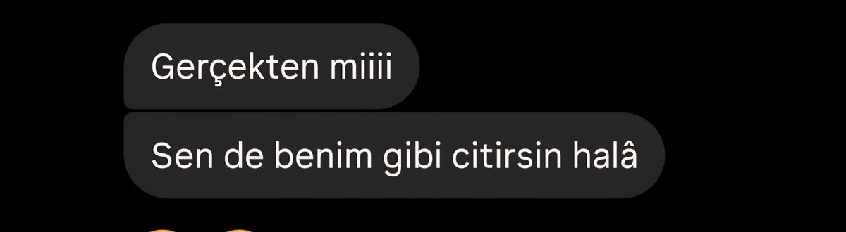 Yaşla alakalı doğum günümde iki farklı arkadaşımdan gelen mesaj, aynı yaştayız. Bakış açısı her şeydir.