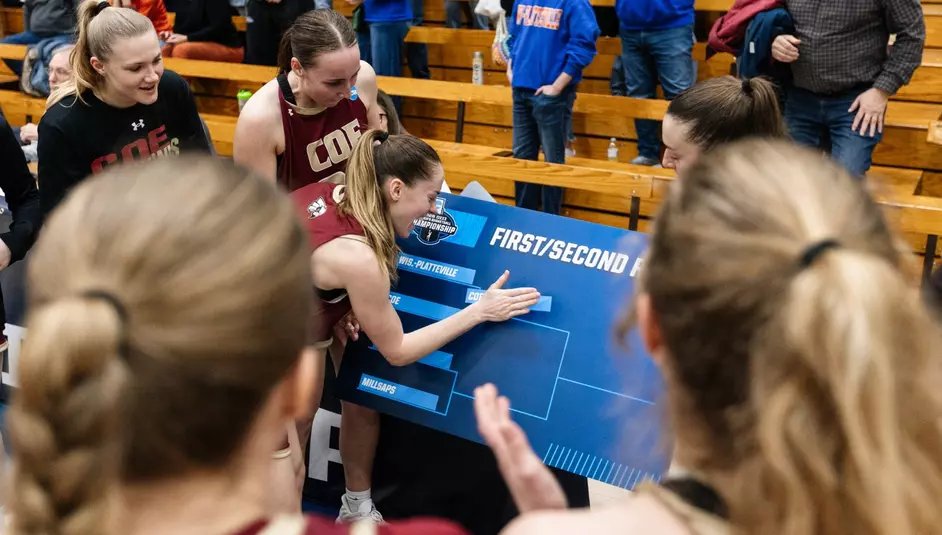 Coe Athletics tweet media