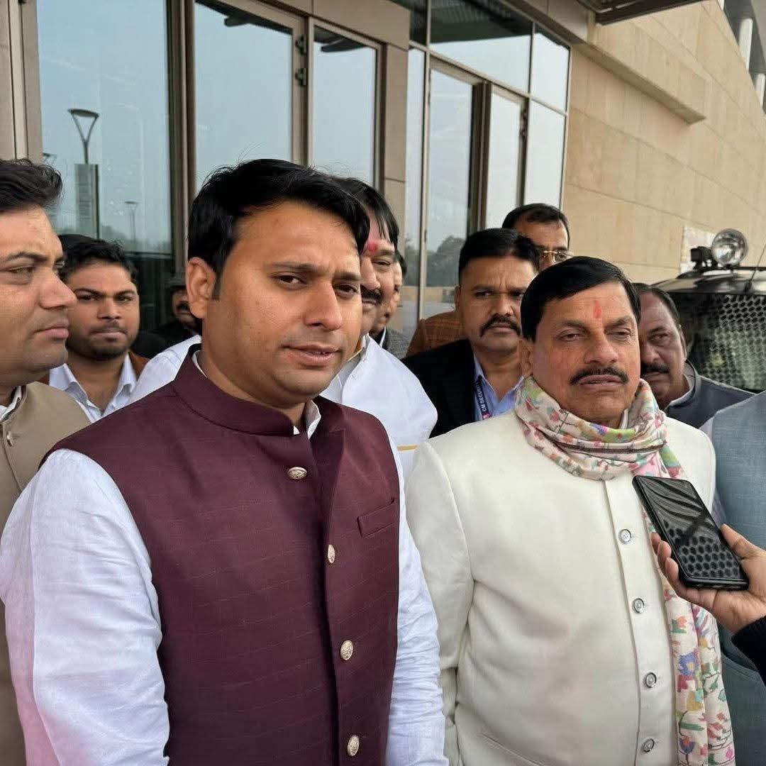 भाजपा इंदौर संभाग सोशल मीडिया प्रभारी बनने पर बड़े भाई <a href="/ankitparmarBJP/">Ankit Parmar</a> जी को बहुत-बहुत शुभकामनाएं।