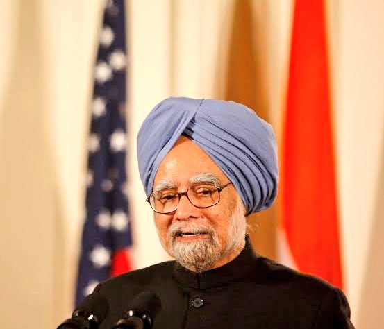IndiaAwakened_'s tweet photo. USA President addressed Press 9 hours ago 

Spain PM addressed Press 18 hrs ago

UK PM addressed addressed Press 2 days ago 

France PM addressed Press 3 days ago

India PM addressed Press Conference 12 years 2 months ago on 3rd January 2014

It was addressed by Dr Manmohan Singh

👍