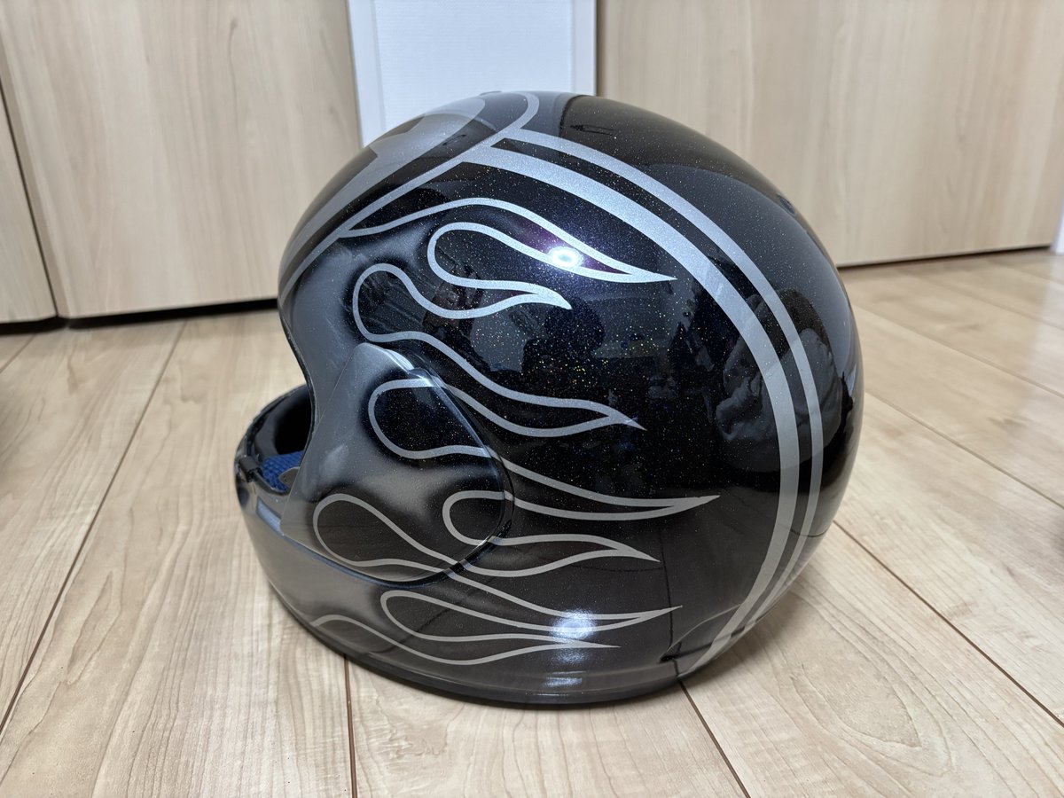 TMG_da's tweet photo. 日産KR4ベースにトヨタ220とホンダRP37Pグラデの依頼の忠ヘルを納メットした https://t.co/IyZh6uq3Zs