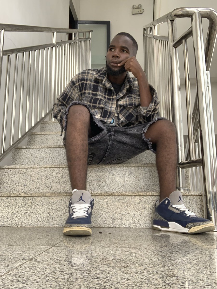 RM5🇲🇼 tweet media