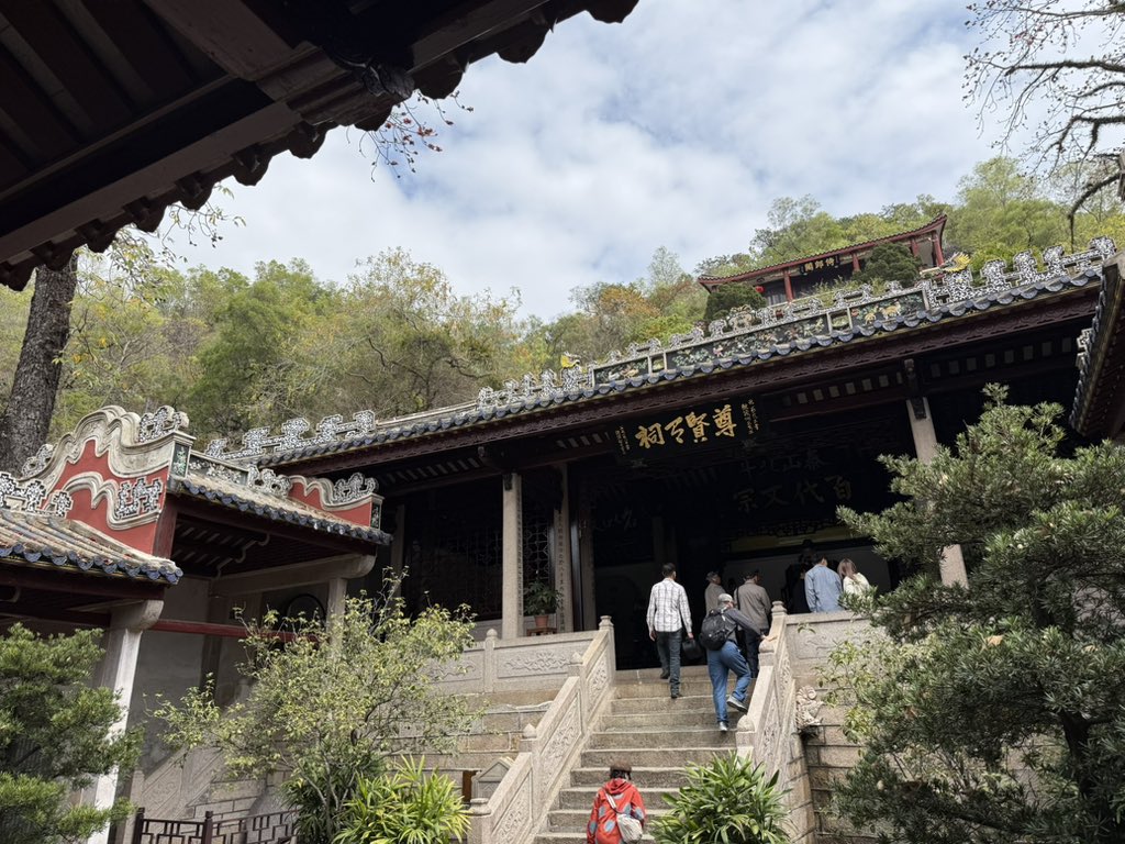 yuliudev's tweet photo. 潮汕之旅结束，这几天算是吃尽了各种粿，现在无比怀念辛辣的食物 https://t.co/GAugQOnbt8