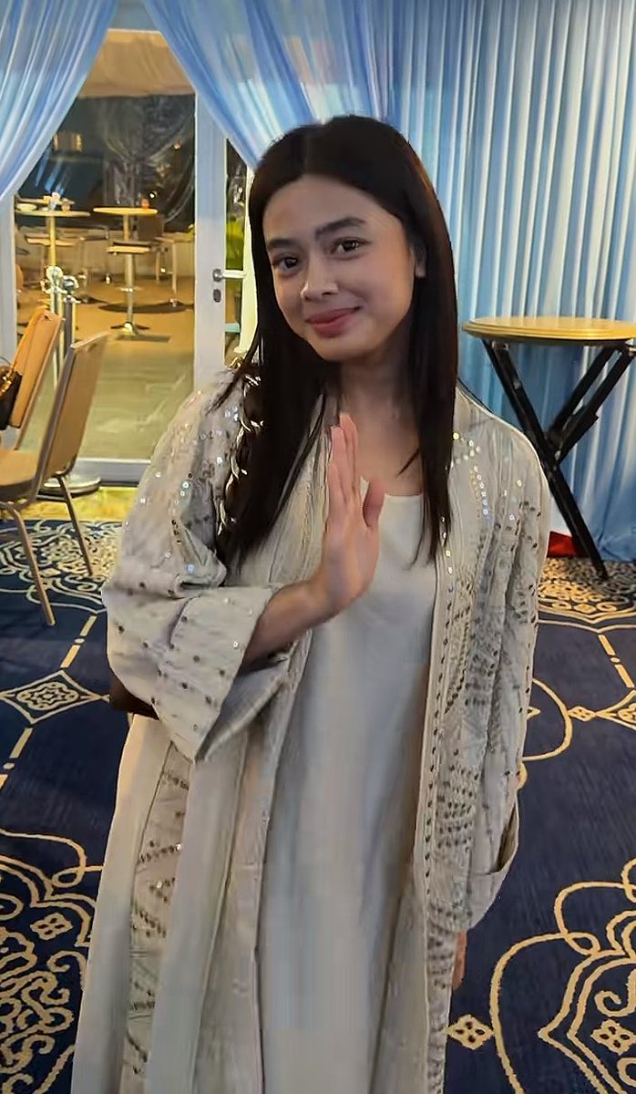 𝓥 🎀 tweet media