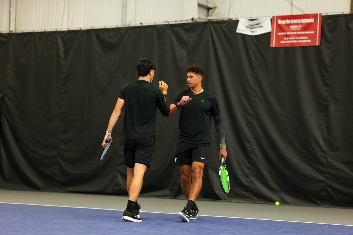 GoShockersMTEN's tweet photo. Reminder! We are at HOME tomorrow against No. 34 Oklahoma State! 🏠 

Free donuts and coffee for fans while supplies last! ☕️ 🍩 

🕚 11 AM
📍 Sheldon Coleman Tennis Complex

#FearTheWheat🌾 https://t.co/ypYRWOi2eG