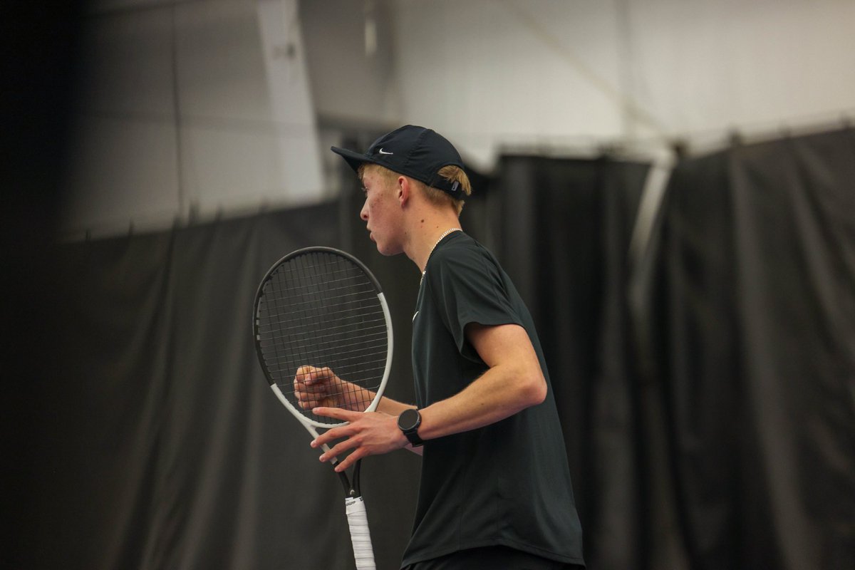 GoShockersMTEN's tweet photo. Reminder! We are at HOME tomorrow against No. 34 Oklahoma State! 🏠 

Free donuts and coffee for fans while supplies last! ☕️ 🍩 

🕚 11 AM
📍 Sheldon Coleman Tennis Complex

#FearTheWheat🌾 https://t.co/ypYRWOi2eG