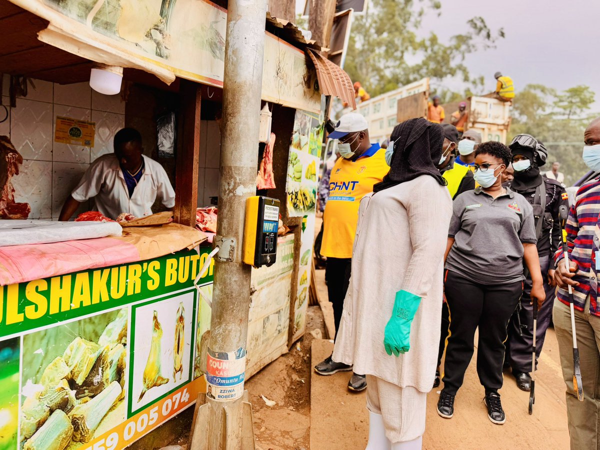 Hajjat Sharifah Buzeki tweet media