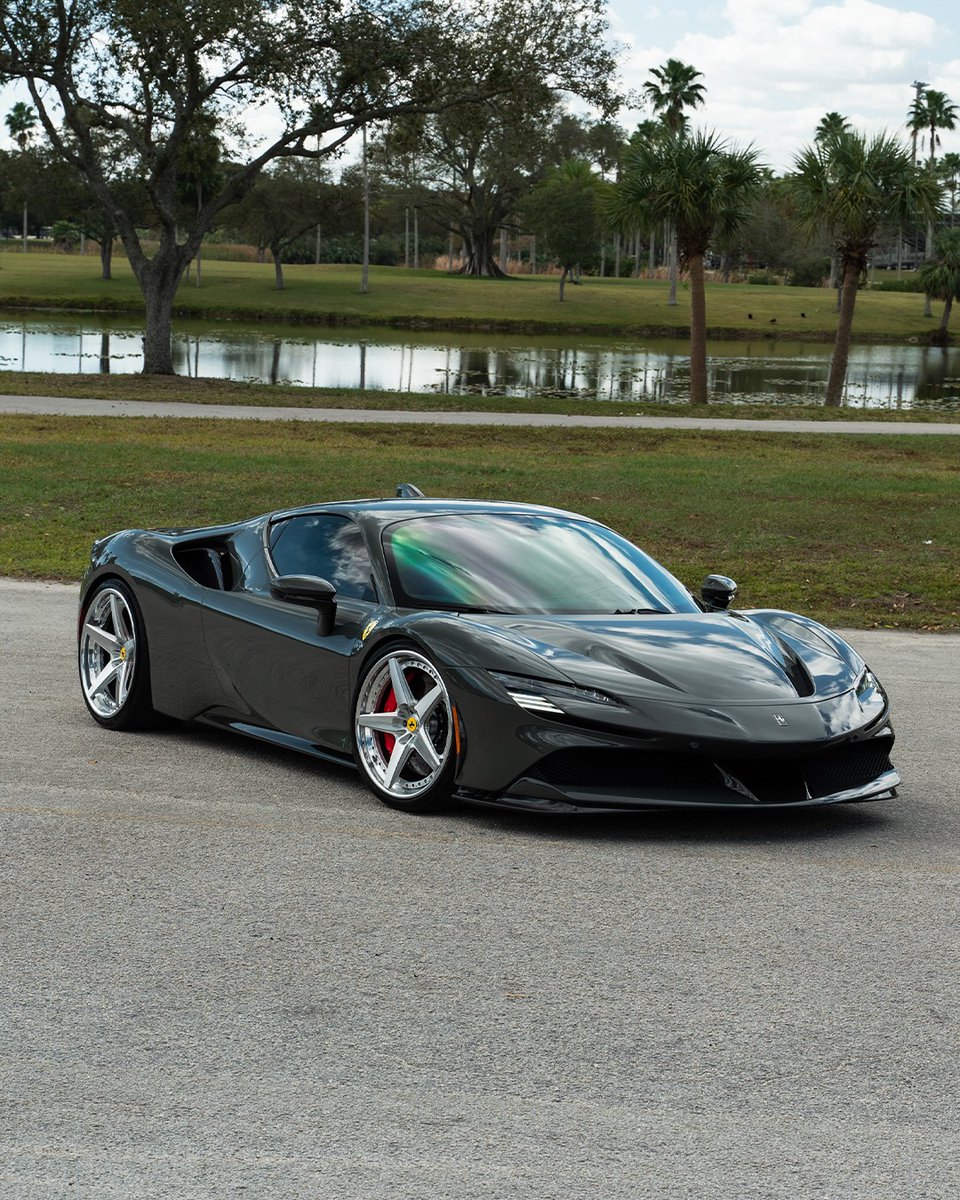 addict_auto's tweet image. Ferrari SF90 Stradale 😚