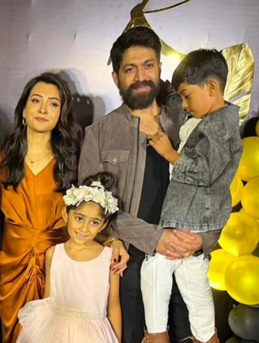 Exclusive Snaps from our beloved Athge Birthday Celebration 🥳❤️

#Yash #ToxicTheMovie 
<a href="/TheNameIsYash/">Yash</a> #YashBOSS