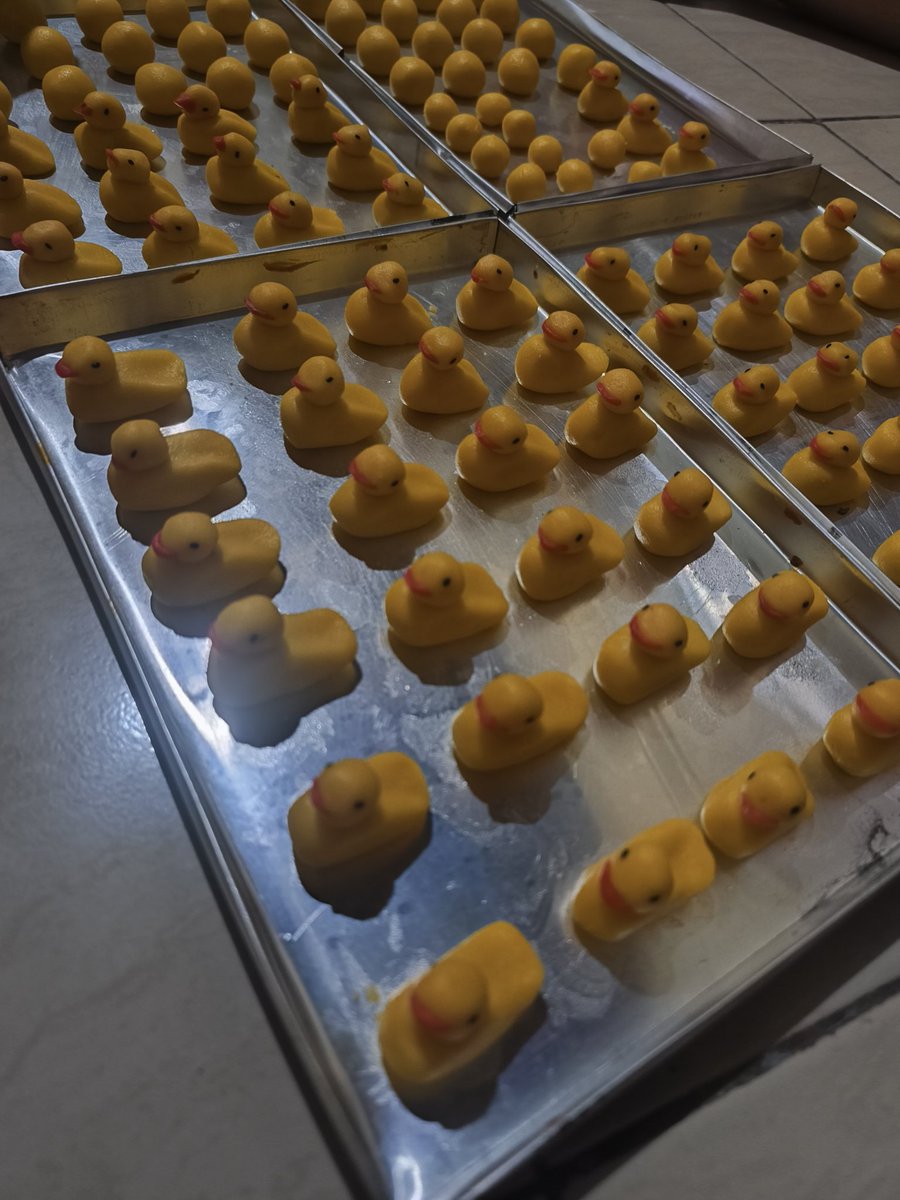 Nama tidak boleh kosong tweet media