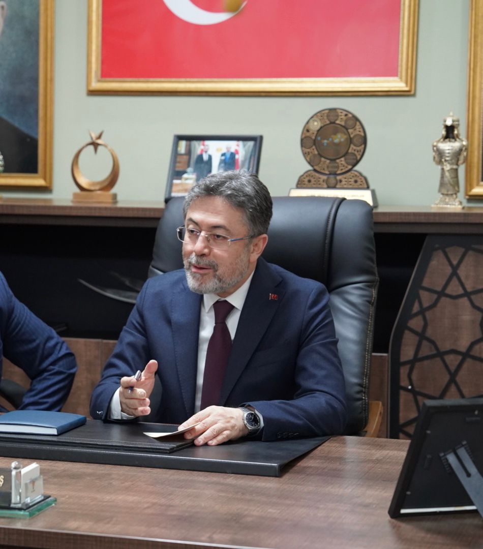 HKarasu39's tweet photo. Tarım ve Orman Bakanımız Sayın İbrahim Yumaklı’yı, İlimizde misafir ediyoruz.

Valilik ziyareti, Ak Parti İl Binamızda Teşkilat ve Sektör toplantısı konulu toplantısı kapsamında Atatürk Toprak Su ve  Tarımsal Metoroji Araştırma Endüstitüsü binamizdayız.⤵️ https://t.co/2yCGfBuvCZ