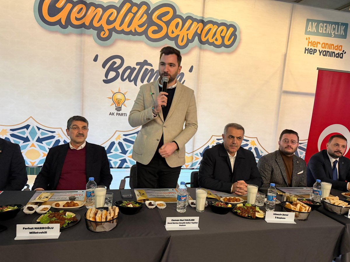 AK Parti Batman tweet media