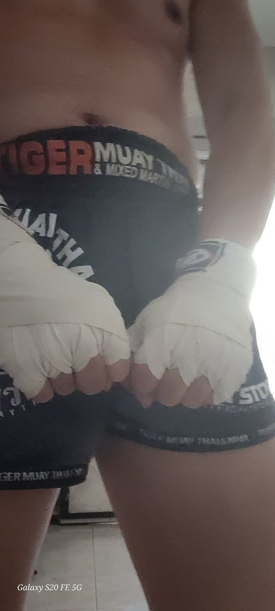 Orioz8965 tweet media