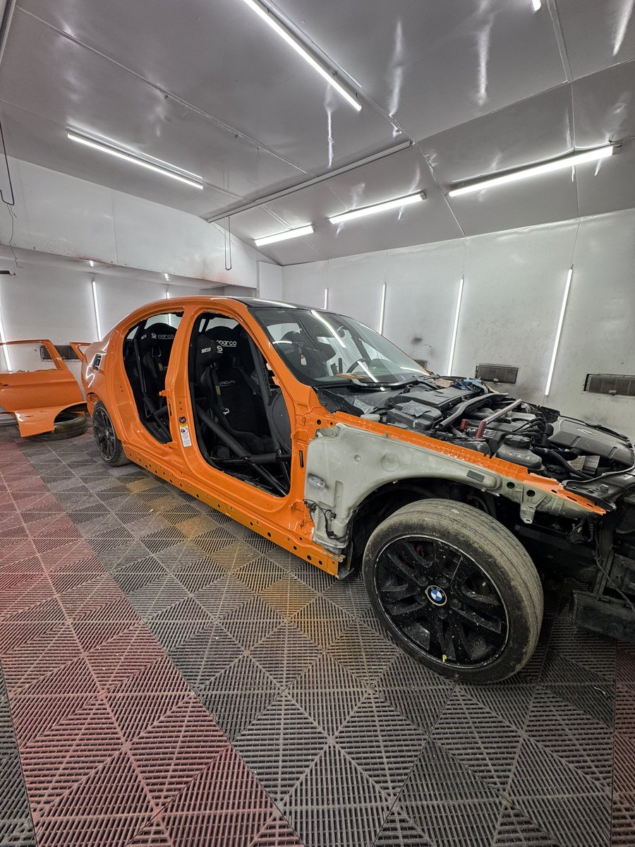 Rent 4 Racing tweet media