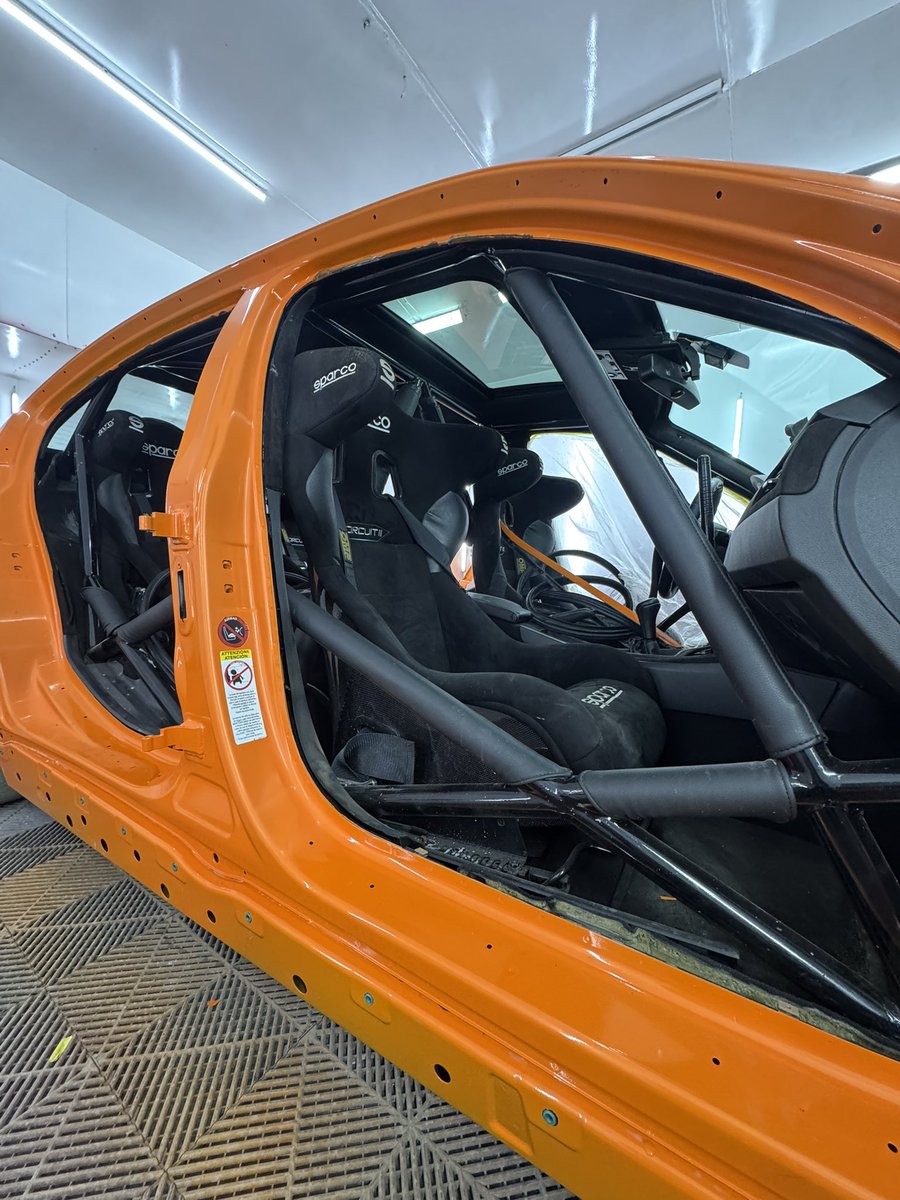 Rent 4 Racing tweet media