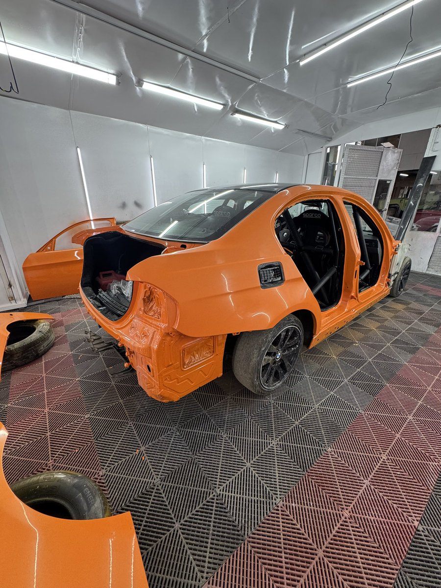 Rent 4 Racing tweet media