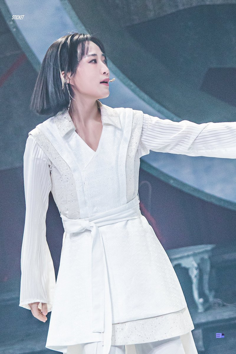 𝑺𝑻𝑰𝑪𝑲𝑬𝑻 tweet media