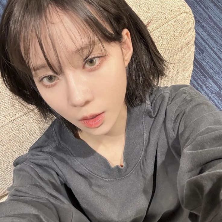 handsome winter tweet media