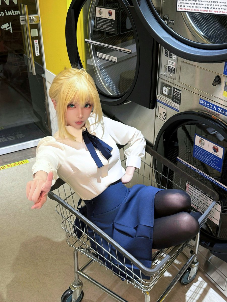 wwwwgiai's tweet image. 👉
coser:asa1
#cosplay #Saber #Fate