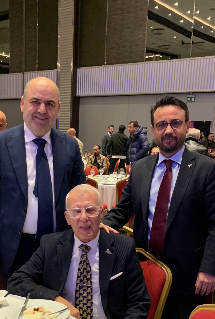 bosiyad_org's tweet photo. Kurumumuz temsilen Denetleme Kurulu Üyemiz    Bülent Efetaşkın ile birlikte MESİAD Merter Sanayici ve İş İnsanlar Derneğinin İftar davetine katıldık. https://t.co/lBxyxooupr