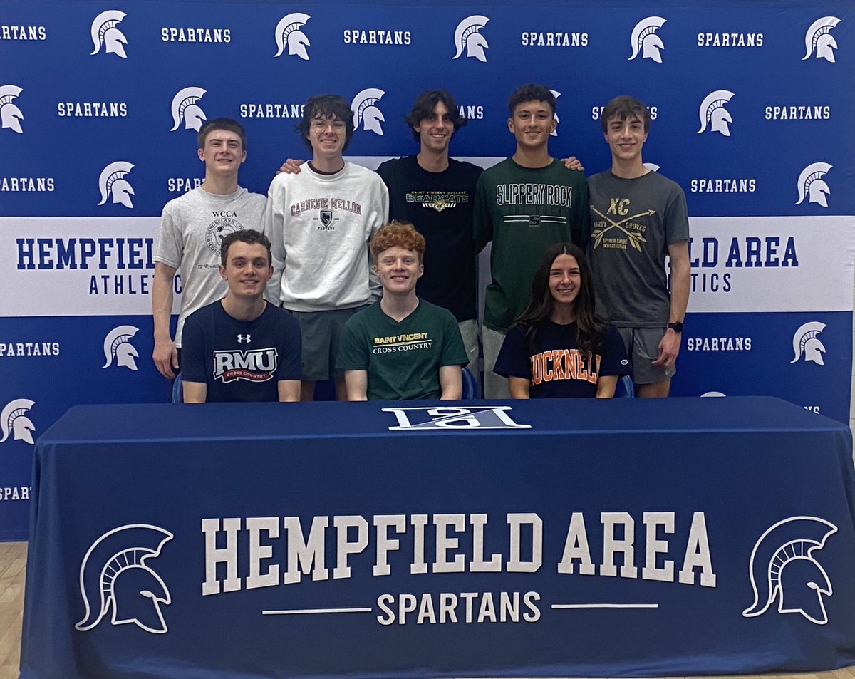 blakerumbaugh12's tweet photo. So happy for my teammates and friends on their signing day! https://t.co/IgRlyEVQ1S