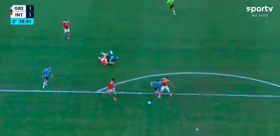 Miek Stilinski tweet media