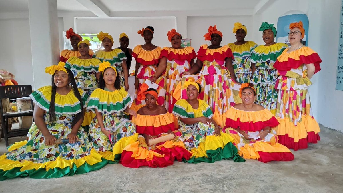 RadNalCo's tweet photo. Este homenaje destaca a mujeres que, con su liderazgo, vocación de servicio y compromiso comunitario, dejan huella en el municipio y fortalecen los procesos sociales y territoriales. https://t.co/64czhlKcj9
