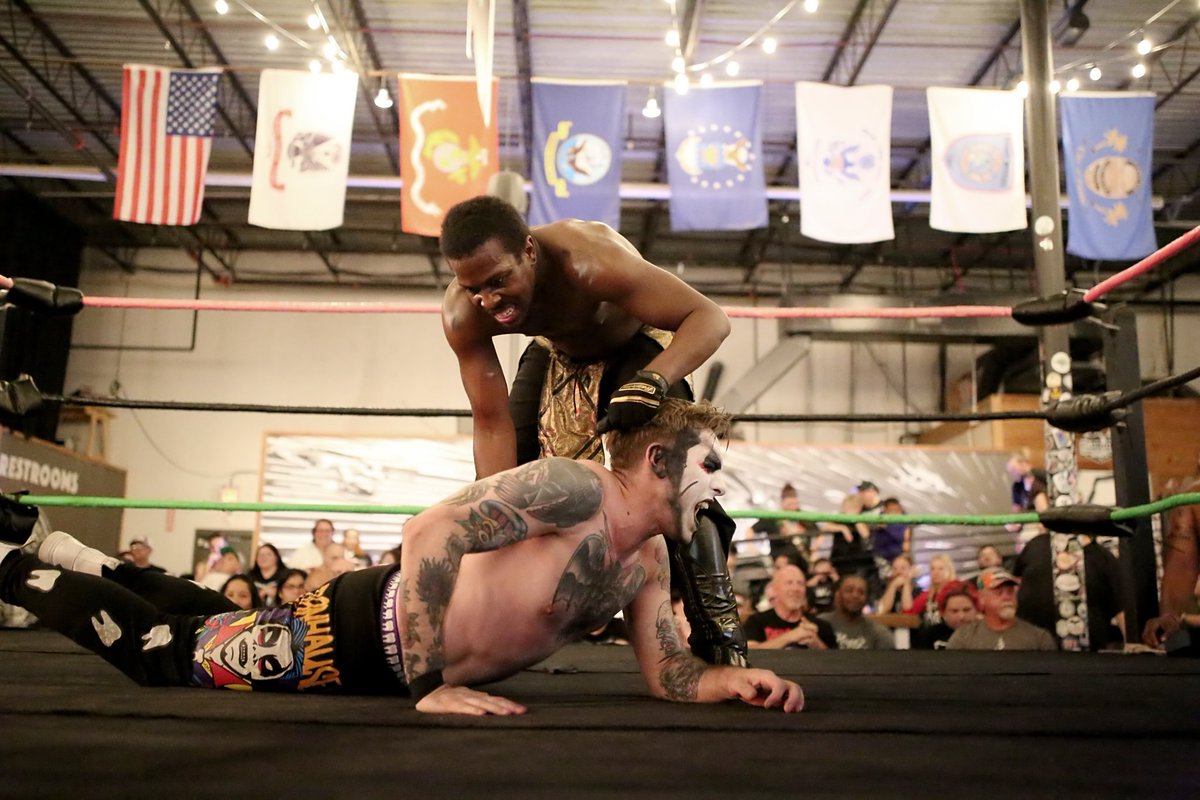 BobbyChrono's tweet photo. https://t.co/qHA5ErZBK2
@DanhausenAD cursed me and I had much better luck than @DomMysterio35 
#prowrestling 
#Championship 
#WWE 
#Danhausen https://t.co/UmAJGxokTu