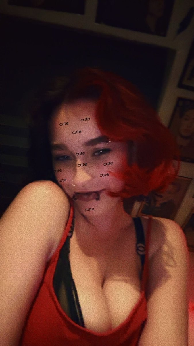 your_fav_goth's tweet photo. Come see the unfiltered version of me 😘

https://t.co/hHi4qr42Tb https://t.co/v6t15EeNWF