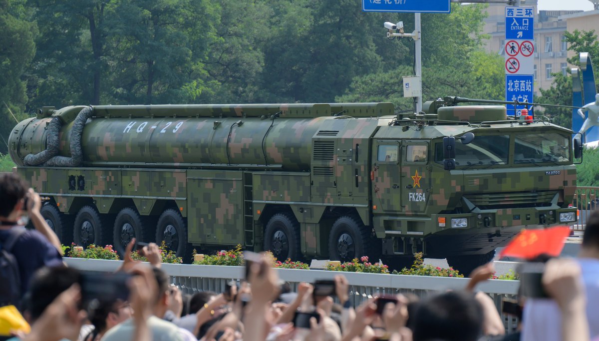 junshiguancha1's tweet image. Fun fact: China🇨🇳 never exported HQ-9 to Iran. Israel wrecked Iran's defenses — still using 1960s Chinese HQ-2 exports. Meanwhile, China's current domestic systems are advanced enough to fend off advanced alien civilizations.  #MilitaryTech