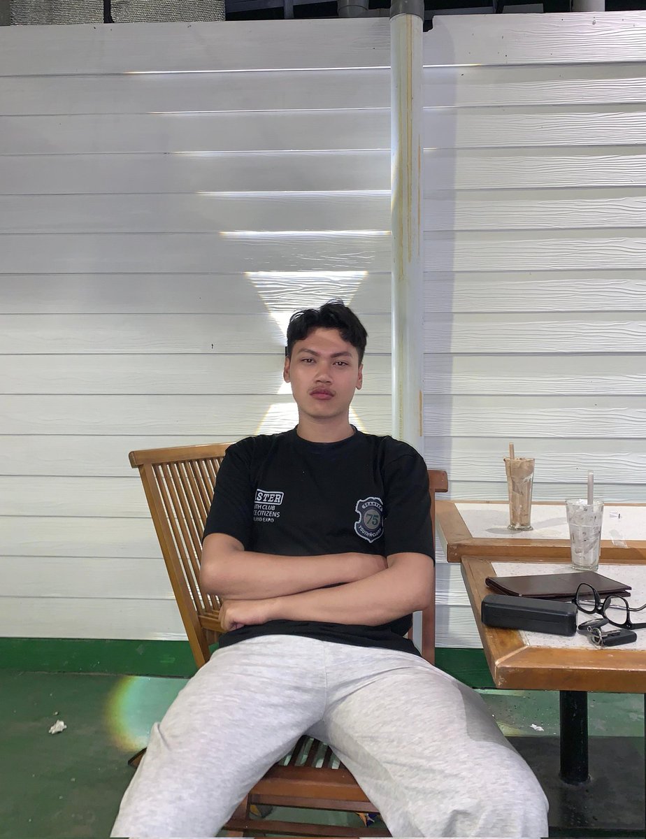 DopaMINE🪐 tweet media