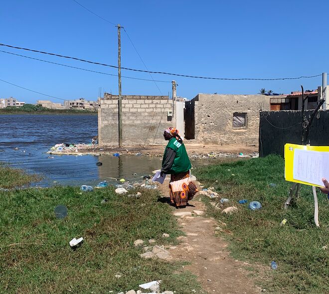 FOHSEN_'s tweet photo. Environmental conditions around Lake Wouye in Malika (Dakar) are increasing health risks for nearby communities. Seasonal flooding, stagnant water, poor drainage and waste create mosquito breeding sites and raise risks of malaria, diarrhoeal disease and other infections. https://t.co/GDwK0lfcqz