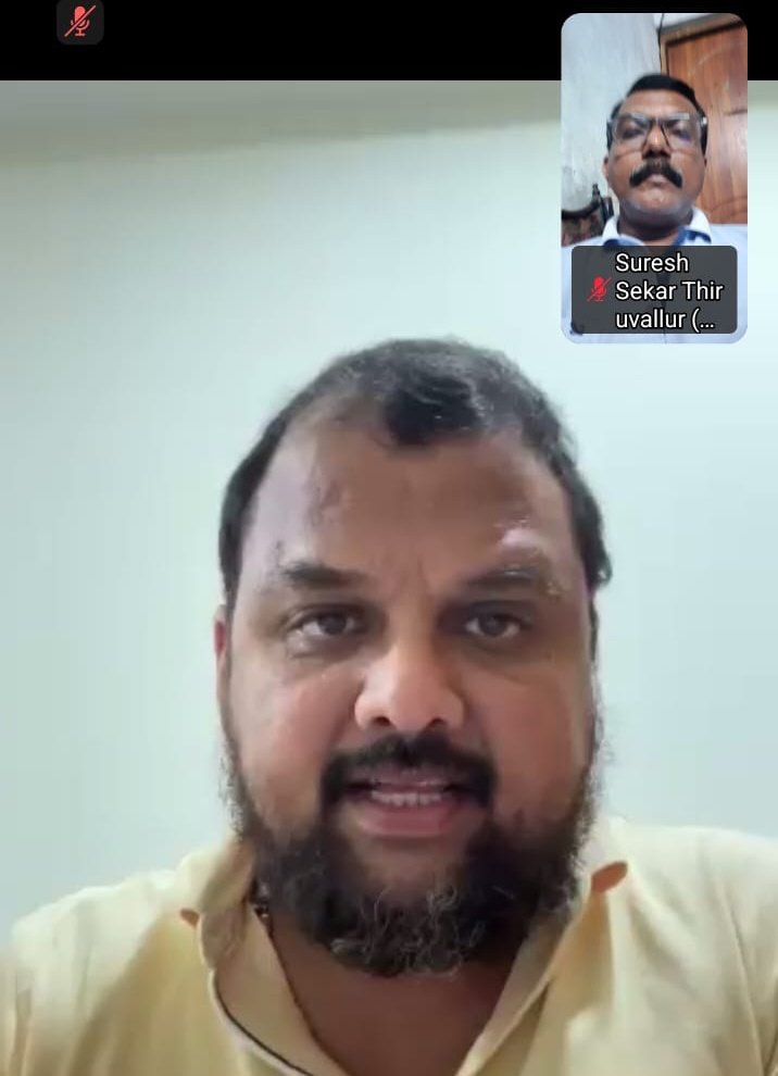 SeenuSumo's tweet photo. இன்றுDr.கலாநிதி வீராசாமி அவர்கள் முன்னிலையில்
M.M.அப்துல்லா அவர்கள் தலைமையில் திருச்சி
ஸ்டாலின் தொடரட்டும் -
தமிழ்நாடு வெல்லட்டும் மாநாடு மற்றும் அயலக அணி தேர்தல் பணி குறித்து காணொளி காட்சி கூட்டத்தின் வாயிலாக ஆலோசனைகளை வழங்கினார்
அயலக அணி மாநில,மாவட்ட நிர்வாகிகள் பங்கேற்றனர்... https://t.co/Nz94Y0YQl4