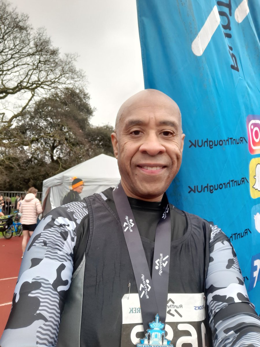 Graffster's tweet photo. Saturday 7th March ran the Battersea half marathon in 2 hours and 7 minutes. Very pleased with time but next want to go under 2 hours https://t.co/eHZP5A9TTQ