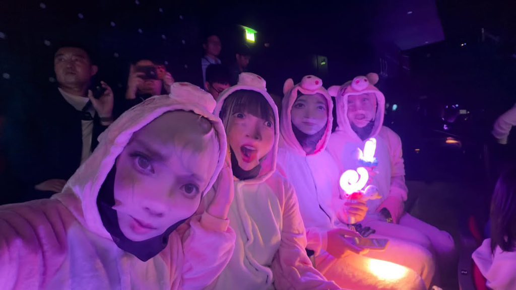 มายมาเก๊า 😭😭😭

cr. 04110101jmj