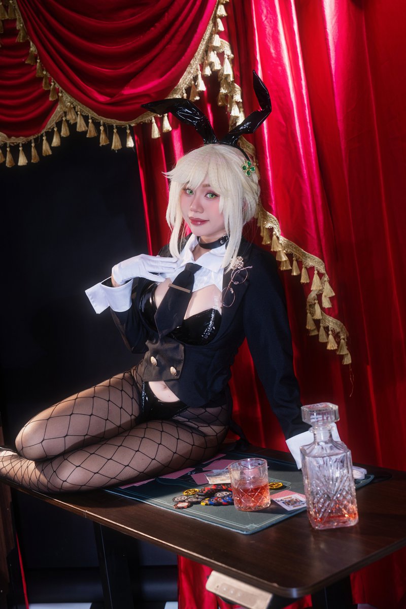vithehamburger's tweet photo. Ade Bunny - Nikke https://t.co/WQvFPMqYMi