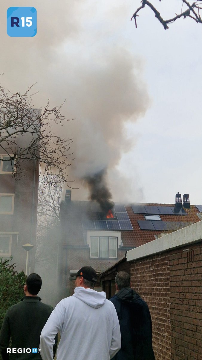 Uitslaande brand verwoest zolderverdieping in Zoetermeer