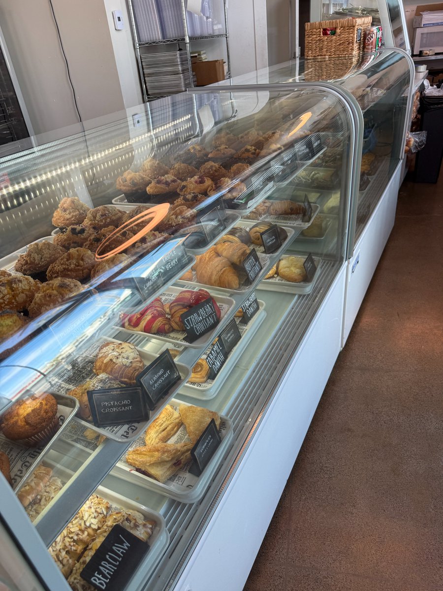 thrivecentric's tweet photo. Check out @rockwellbakery #socal https://t.co/MOWR7Wn6E1