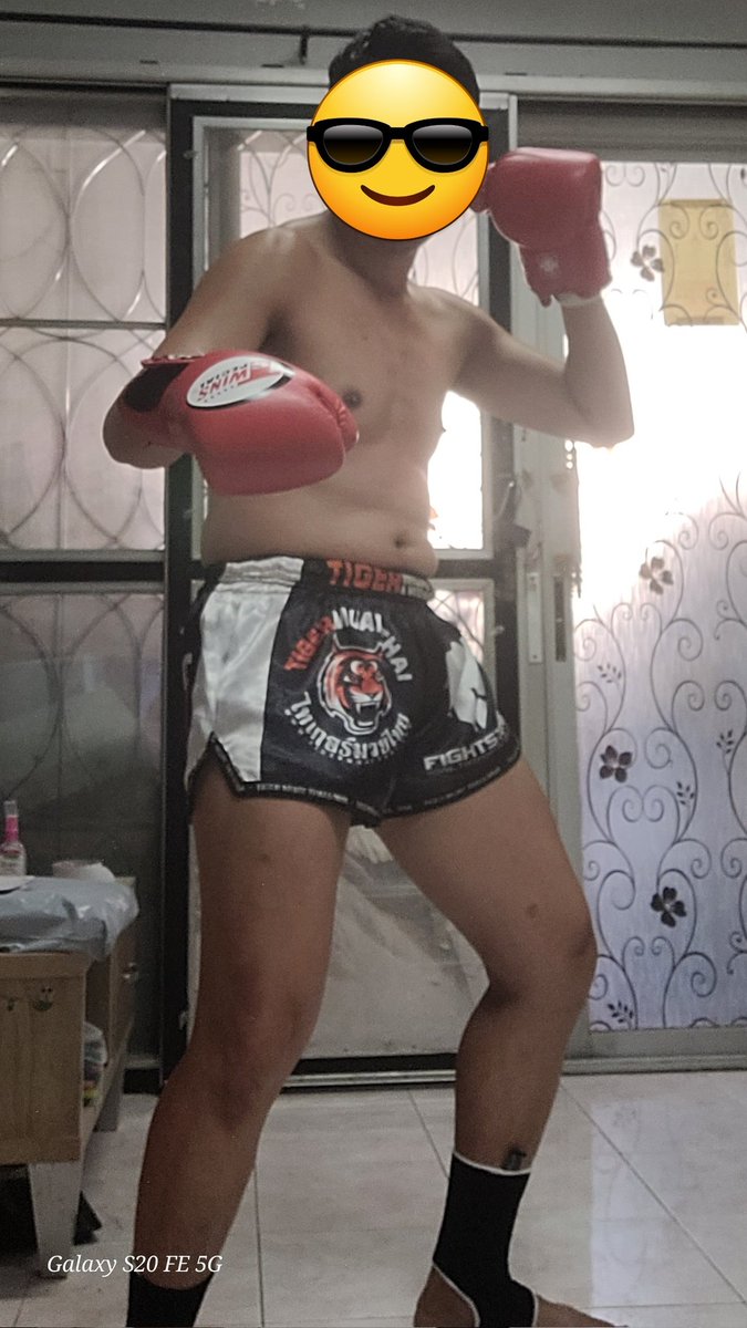 Orioz8965 tweet media