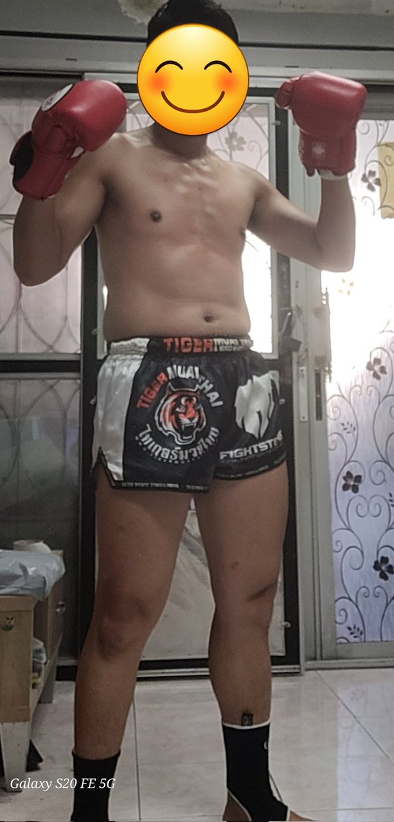 Orioz8965 tweet media