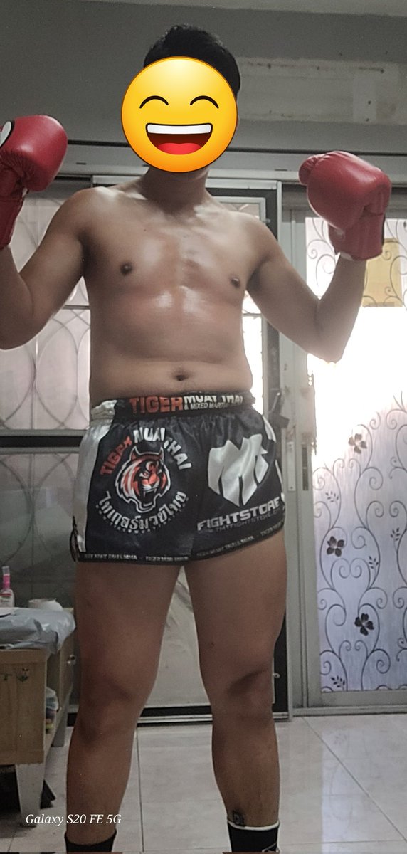 Orioz8965 tweet media