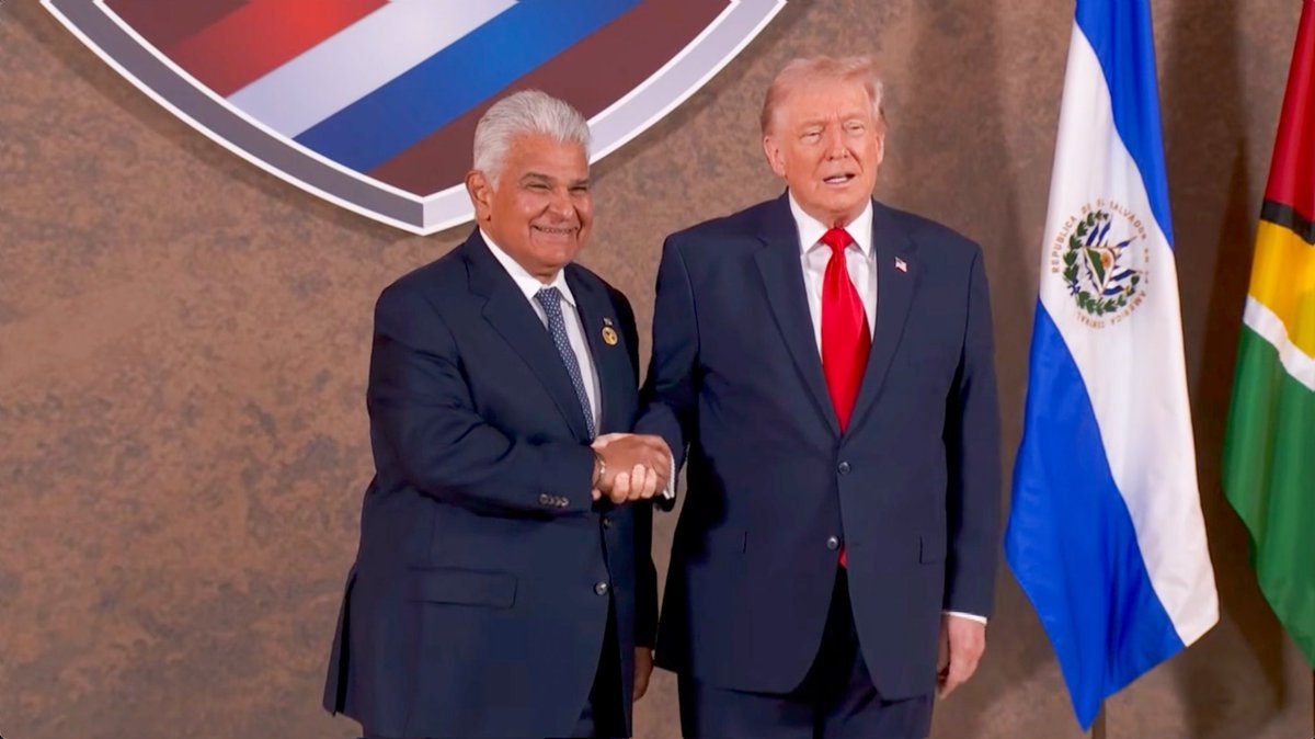 Vía @JoseRaulMulino