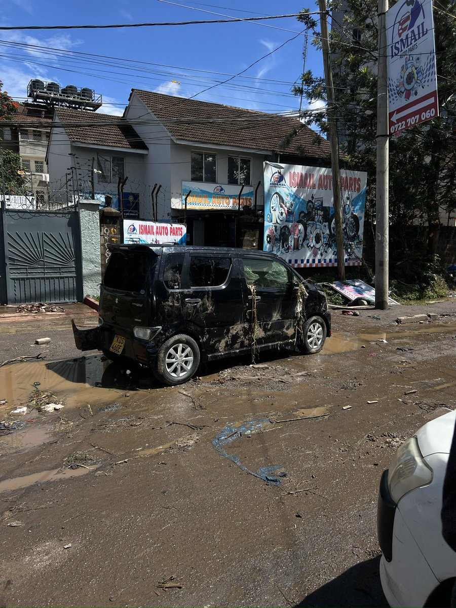 Afreekan tweet media